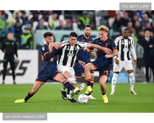 尤文图斯官方确认：弗拉霍维奇因脚踝伤势将缺阵两周，无缘对阵罗马。